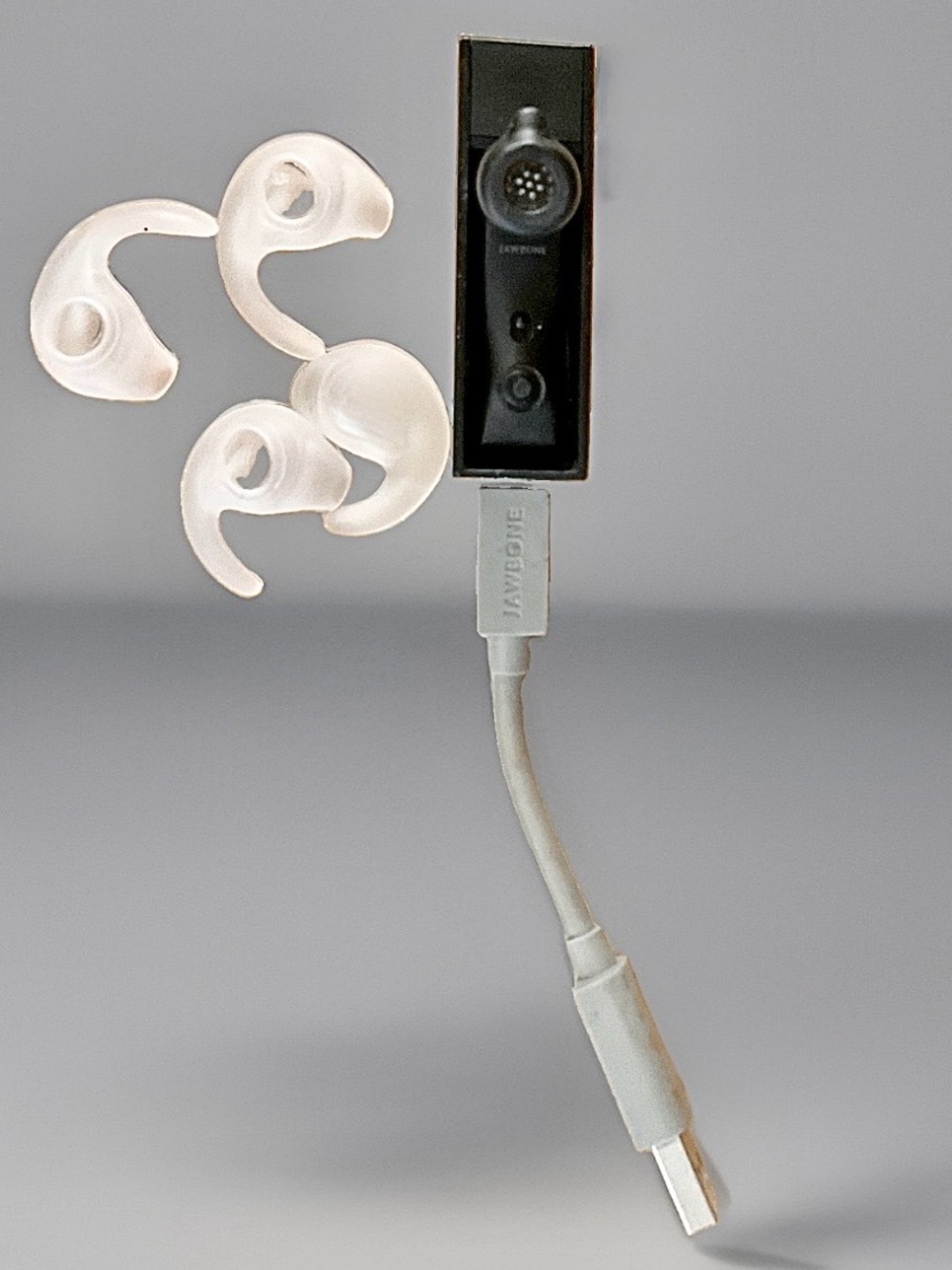 Era by Jawbone Bluetooth Headset with Charge Case, Charging Cable & Ear Covers